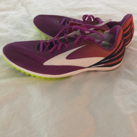 Brooks track spikes - Picture 1 of 2